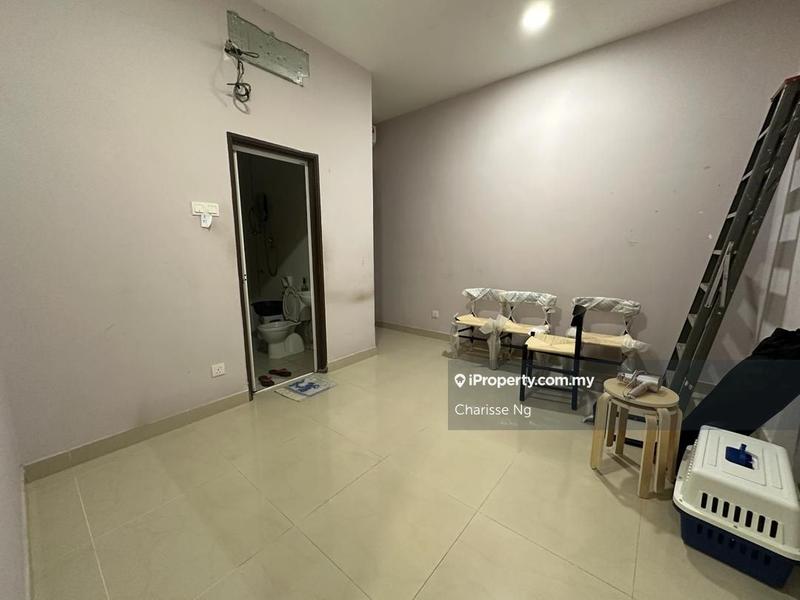 Rumah Berkembar untuk Dijual di Bukit Sungai Long, Kajang oleh Charisse Ng - iProperty.com.my