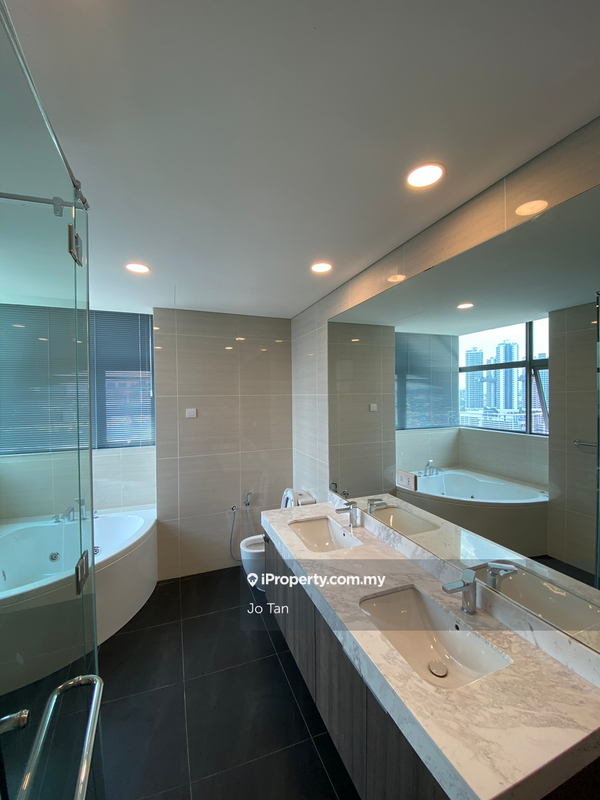 For Rent - D'Rapport