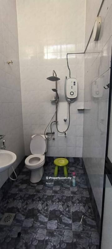Rumah Teres 2-Tingkat untuk Dijual di Seksyen 36, Shah Alam oleh Anand - iProperty.com.my