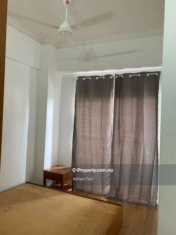 Service Residence for Sale in Dorchester by Adrian Foo - iProperty.com.my