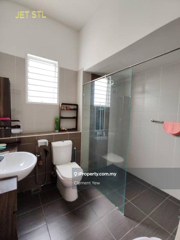 Rumah Teres 2-Tingkat untuk Dijual di Setia Indah, Setia Alam oleh Clement Yew - iProperty.com.my