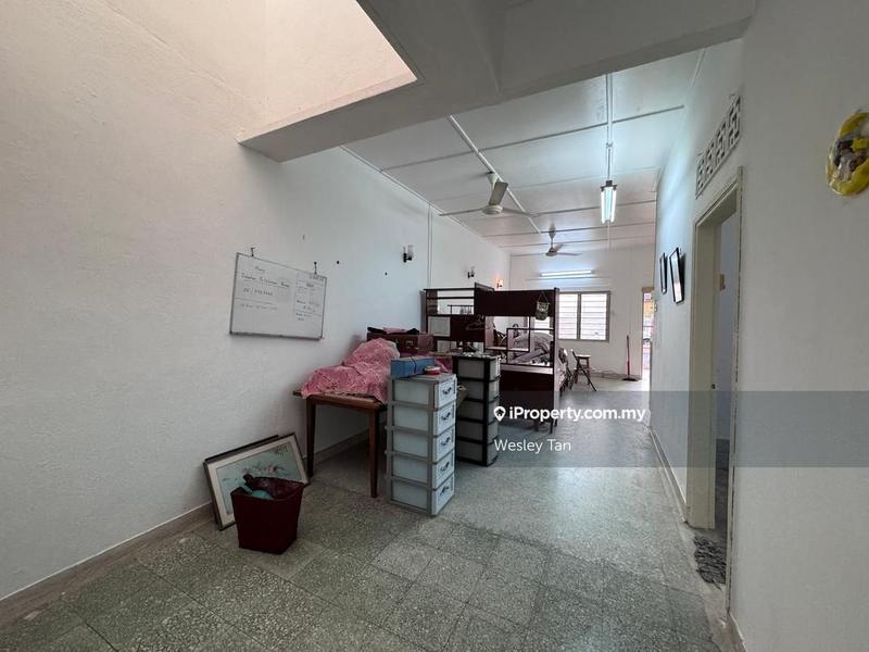 Semi-Detached House for Sale in Taman Seaview, Ujong Pasir by Wesley Tan - iProperty.com.my