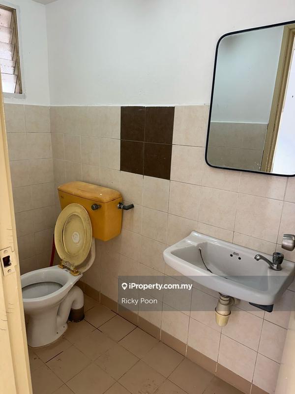 Kedai untuk Dijual di Damansara Damai, Damansara Damai oleh Ricky Poon - iProperty.com.my