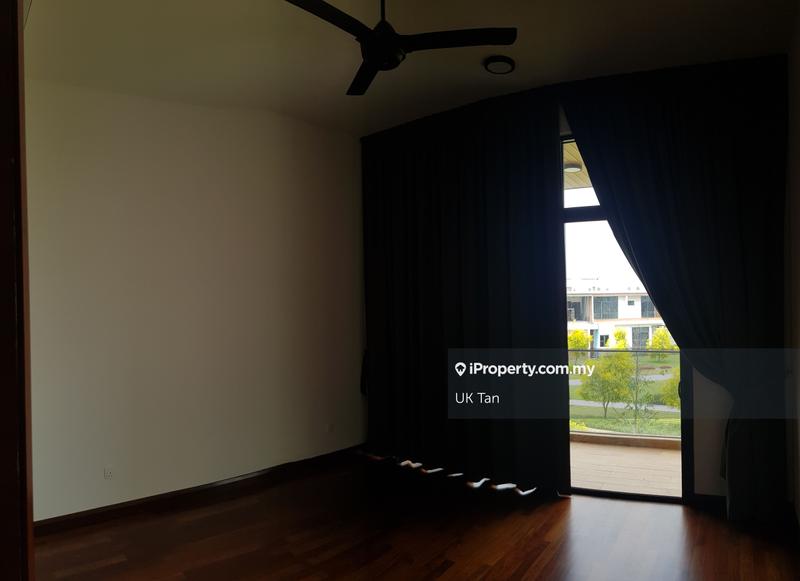 Rumah Berkembar untuk Disewa di Telok Panglima Garang, Selangor oleh UK Tan - iProperty.com.my