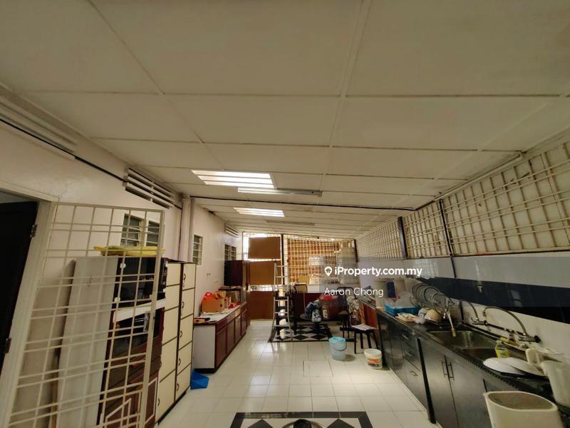 Bungalow House for Sale in Seksyen 4, Petaling Jaya by Aaron Chong - iProperty.com.my