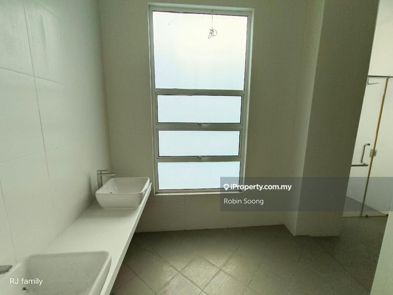 Banglo untuk Dijual di Taman Saujana Heights, Bukit Katil oleh Robin Soong - iProperty.com.my