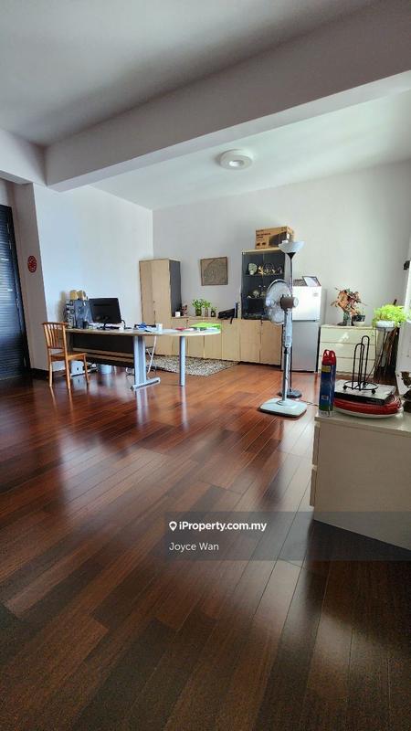 Kediaman Servis untuk Dijual di Subang Olives Residence oleh Joyce Wan - iProperty.com.my