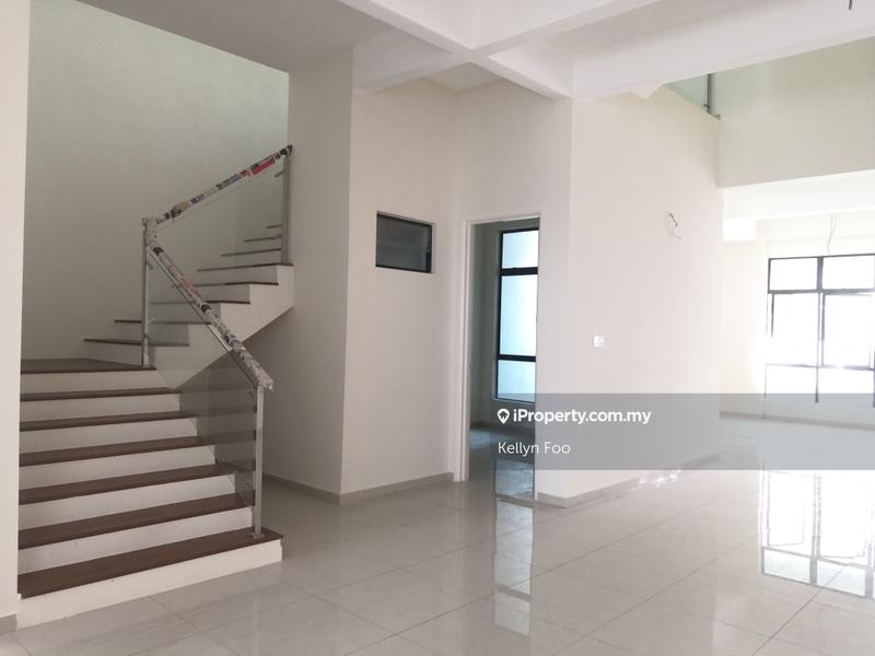 2.5-storey Terraced House for Sale in Ozana Residence, Melaka City by Kellyn Foo - iProperty.com.my