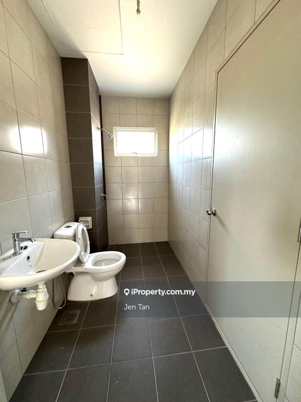 Rumah Teres 2-Tingkat untuk Dijual di Bandar Rimbayu, Telok Panglima Garang oleh Jen Tan - iProperty.com.my