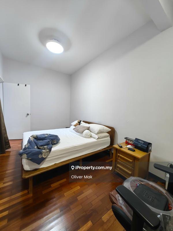 3-storey Terraced House for Sale in Taman Esplanad, Bukit Jalil by Oliver Mak - Bedroom - iProperty.com.my