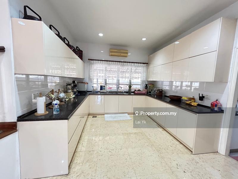 Bungalow House for Sale in Glenmarie Court, Glenmarie by Lai Yk - iProperty.com.my