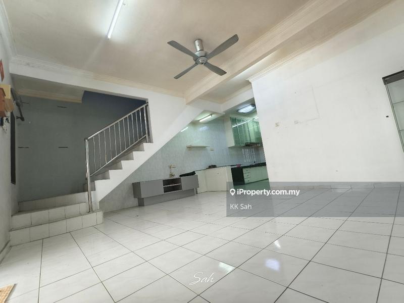 Rumah Teres 2-Tingkat untuk Dijual di Pekan Semenyih, Semenyih oleh KK Sah - iProperty.com.my