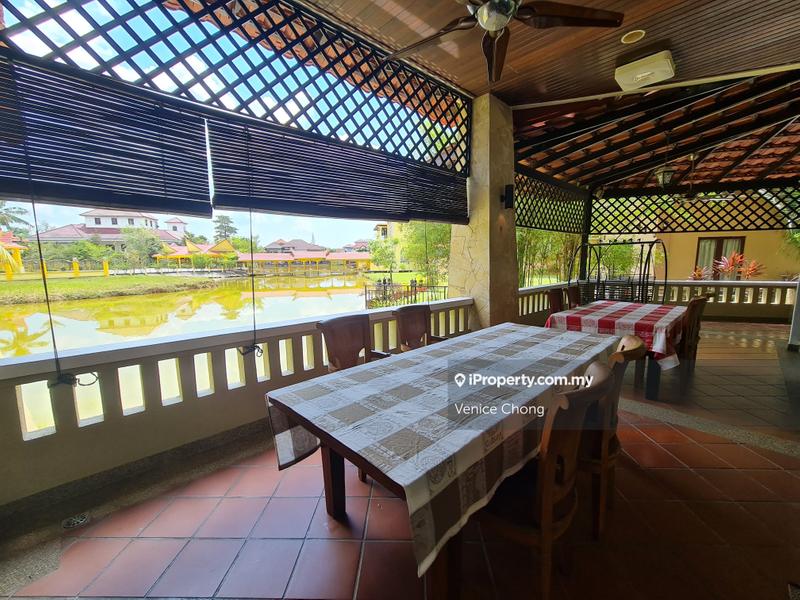 Bungalow House for Sale in Country Heights, Kajang by Venice Chong - iProperty.com.my