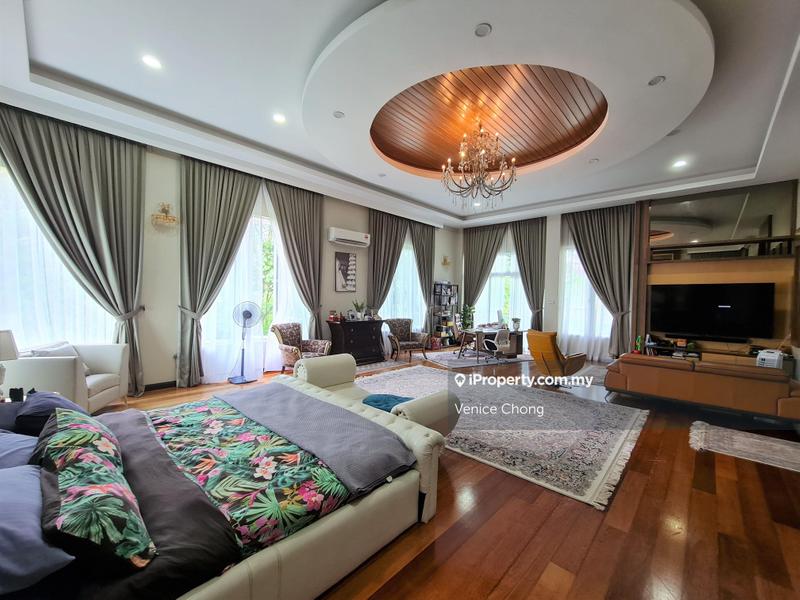 Bungalow House for Sale in Country Heights, Kajang by Venice Chong - iProperty.com.my