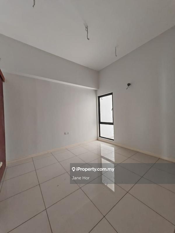 Rumah Berangkai 3 Tingkat untuk Dijual di 16 Sierra, Puchong oleh Jane Hor - iProperty.com.my