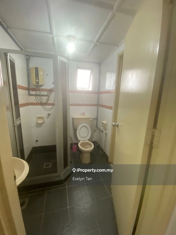 Kediaman Servis untuk Dijual di Rhythm Avenue oleh Evelyn Tan - iProperty.com.my