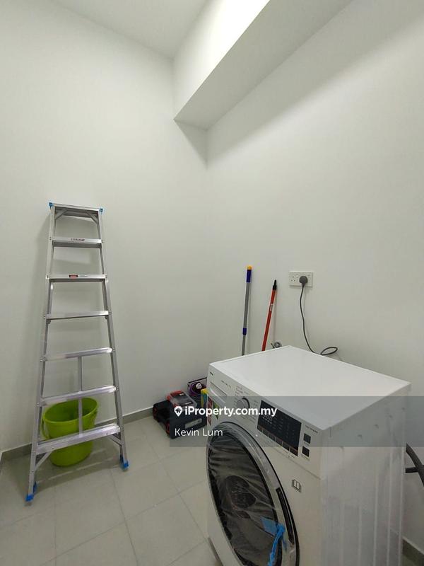 For Rent - Trinity Pentamont