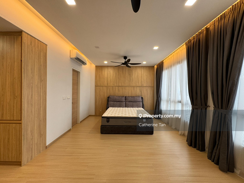 For Rent - Trinity Pentamont