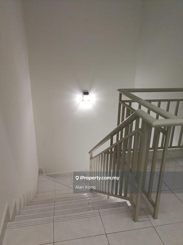 Rumah Berangkai 2 Tingkat untuk Dijual di Puncak Alam, Selangor oleh Alan Kong - iProperty.com.my