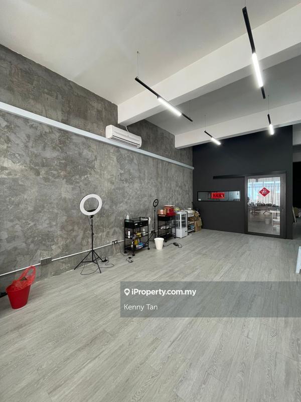 Shop / Office untuk Disewa di Taipan Business Centre, Subang Jaya oleh Kenny Tan - iProperty.com.my