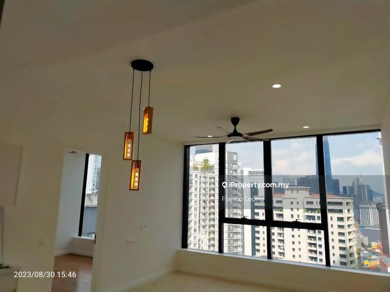 For Sale - Pavilion Ceylon Hill