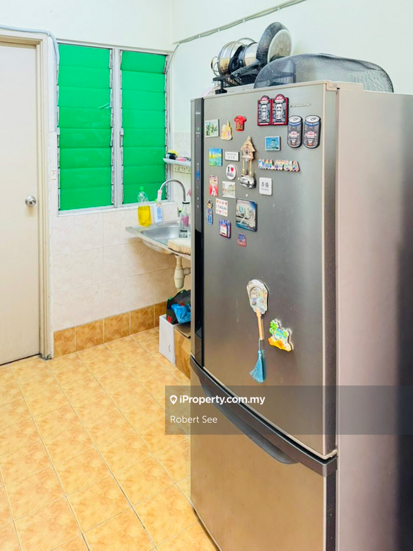 Condominium for Sale in Petaling Indah Condominiums by Robert See - iProperty.com.my