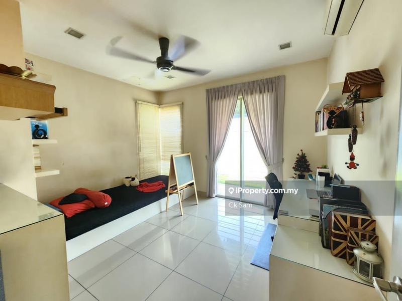 Rumah Berkembar untuk Dijual di Taman Anggun, Rawang oleh Ck Sam - iProperty.com.my
