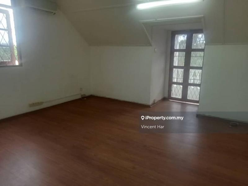 Bungalow House for Sale in Taman Desa Bayu, Lumut by Vincent Har - iProperty.com.my