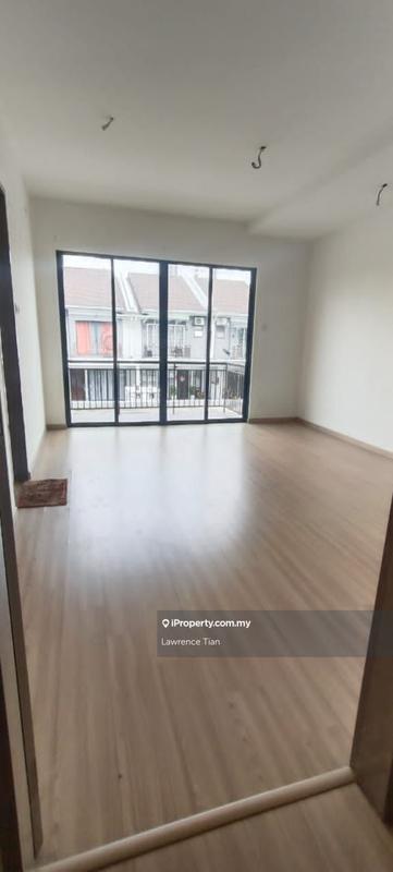 Rumah Teres 2-Tingkat untuk Dijual di Pekan Semenyih, Semenyih oleh Lawrence Tian - iProperty.com.my