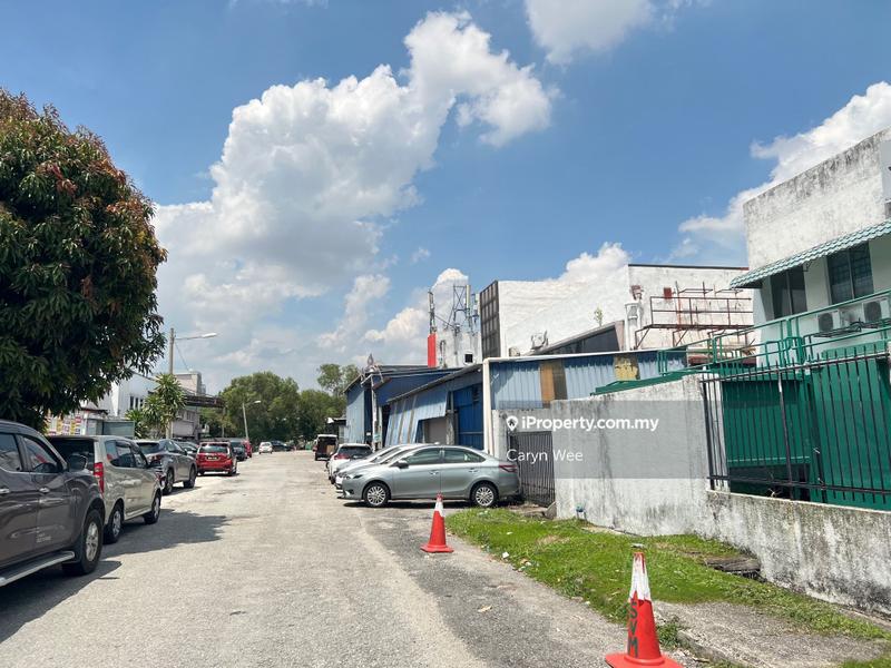 For Sale - FREEHOLD VALUE BUY detached factory for sale at Subang Jaya