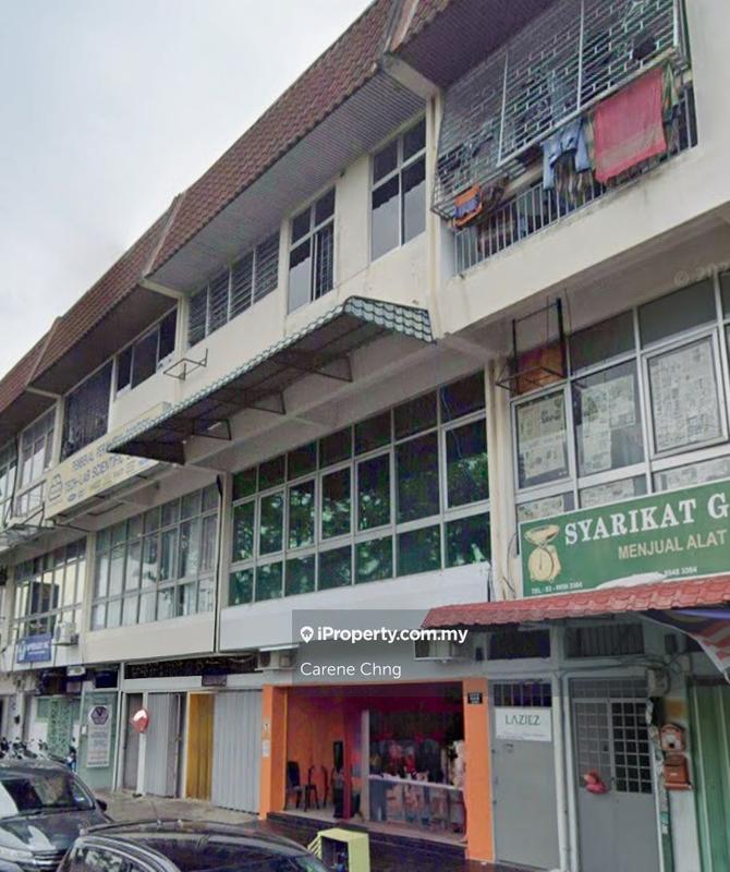 Shop / Office untuk Disewa di Taman Sri Serdang, Seri Kembangan oleh Carene Chng - iProperty.com.my