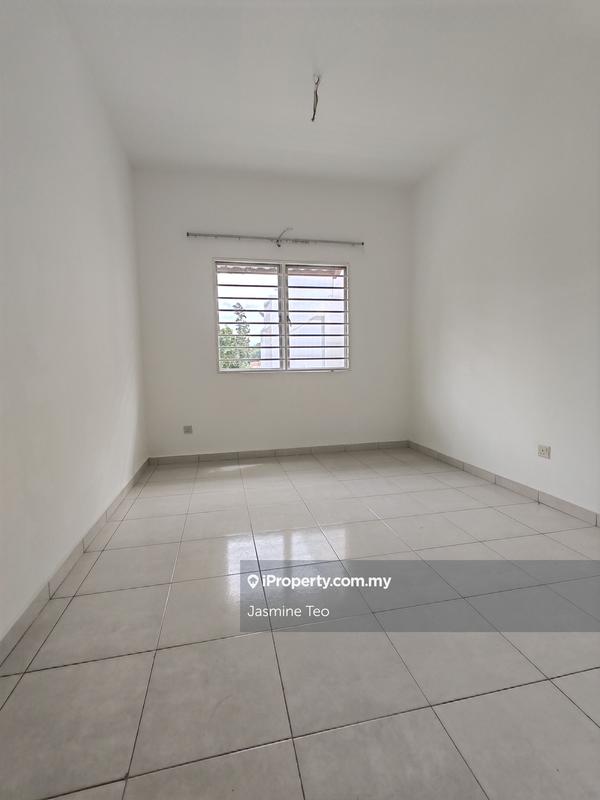 Rumah Berangkai 2 Tingkat untuk Dijual di Setia Indah, Setia Alam oleh Jasmine Teo - iProperty.com.my