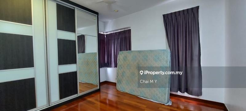 Townhouse for Sale in Taman Equine, Seri Kembangan by Chai M Y - iProperty.com.my