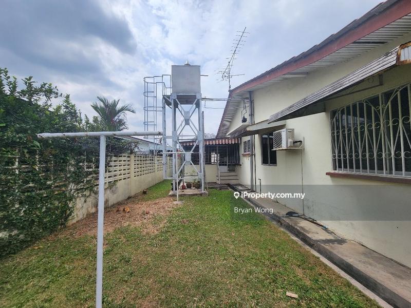 Bungalow House untuk Dijual di Seksyen 17, Petaling Jaya oleh Bryan Wong - iProperty.com.my