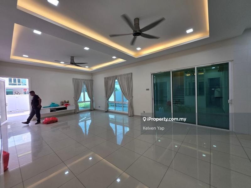 Rumah Berkembar untuk Dijual di Ambang Botanic 2, Klang oleh Kelven Yap - iProperty.com.my