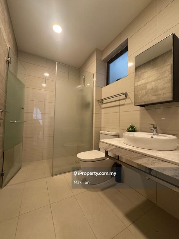 For Sale - Bayberry @ Tropicana Gardens