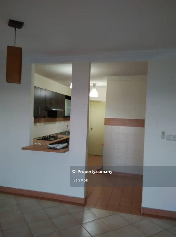 For Sale - Perdana Exclusive