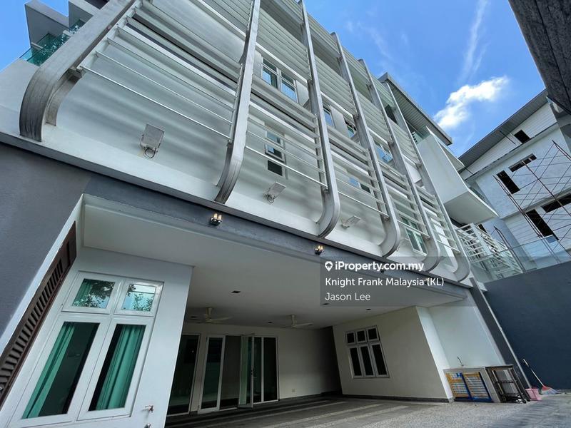 Bungalow House untuk Dijual di Country Heights Damansara, Kuala Lumpur oleh Jason Lee - iProperty.com.my