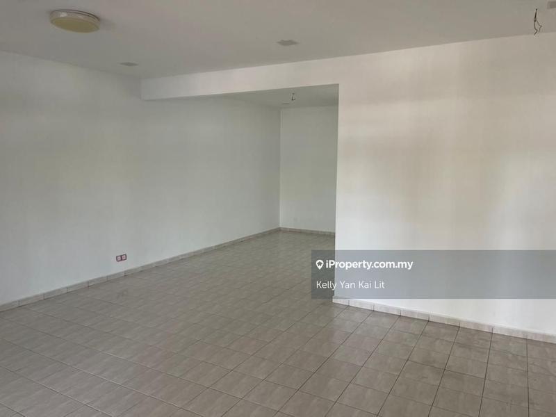 Rumah Teres 2-Tingkat untuk Dijual di Bandar Bukit Tinggi, Klang oleh Kelly Yan Kai Lit - iProperty.com.my
