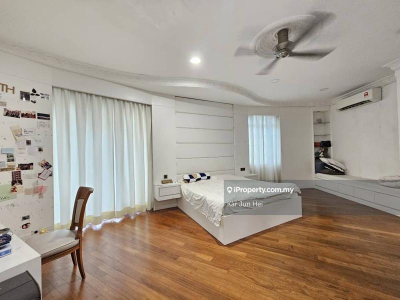 Bungalow House for Sale in Country Heights, Kajang by Kar Jun Hei - iProperty.com.my