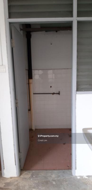 Kedai-Pejabat untuk Disewa di Taman Century, Johor Bahru oleh Cindi Lim - iProperty.com.my