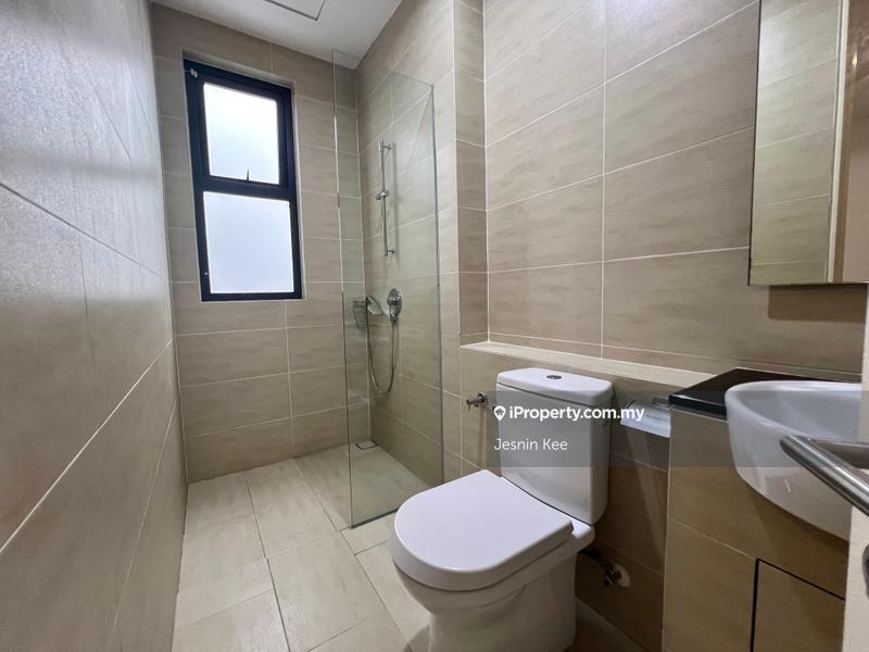 Rumah Berangkai 3 Tingkat untuk Dijual di Lake Fields, Sungai Besi oleh Jesnin Kee - iProperty.com.my