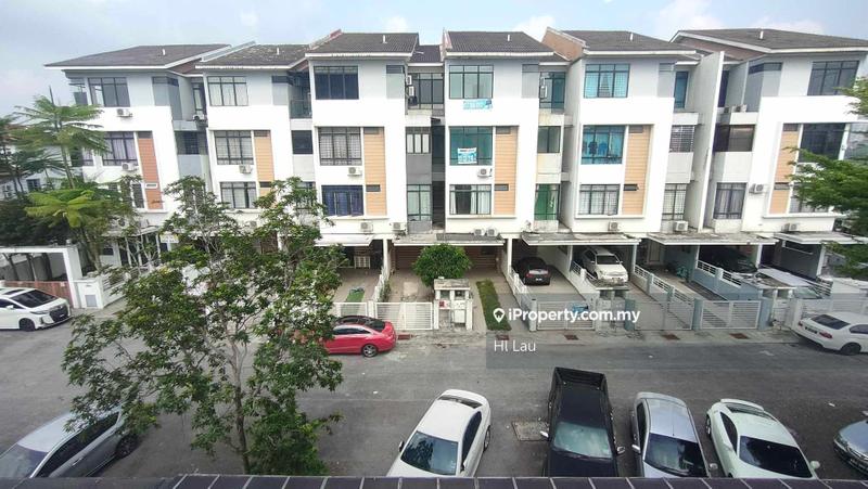 Rumah Teres 2.5-Tingkat untuk Dijual di Taman Tasik Prima, Puchong oleh Hl Lau - iProperty.com.my