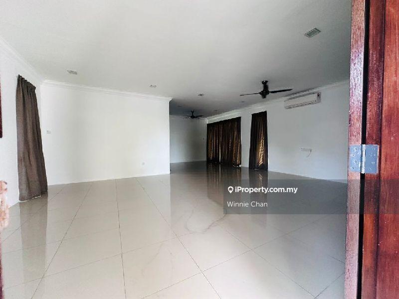 Bungalow House for Sale in Taman Pasir Wang, Lahat by Winnie Chan - iProperty.com.my