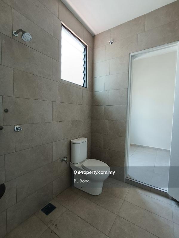 2-storey Terraced House for Sale in Taman Molek Residence, Ayer Molek by BL Bong - iProperty.com.my