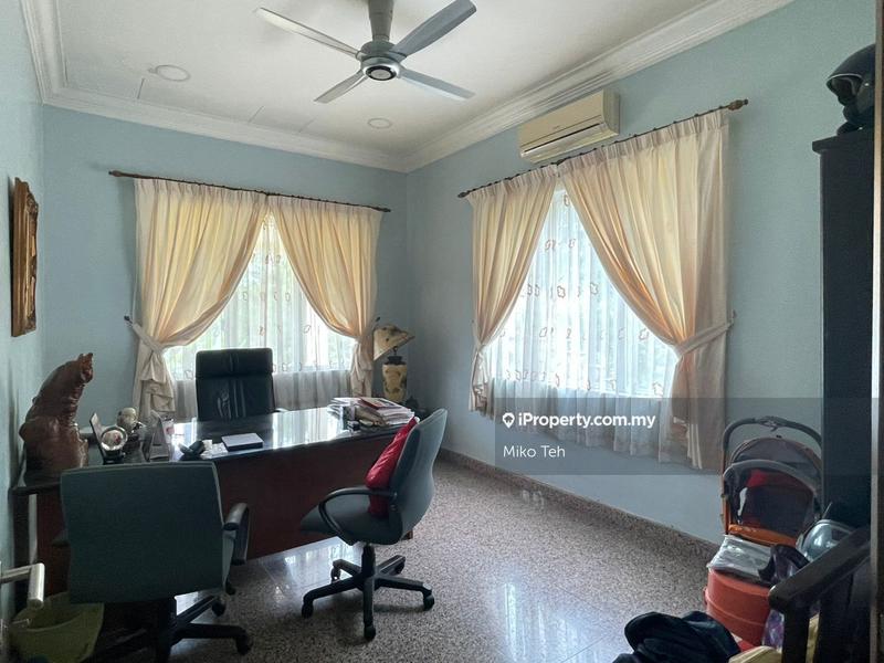 Bungalow House untuk Dijual di Taman Equine, Seri Kembangan oleh Miko Teh - iProperty.com.my