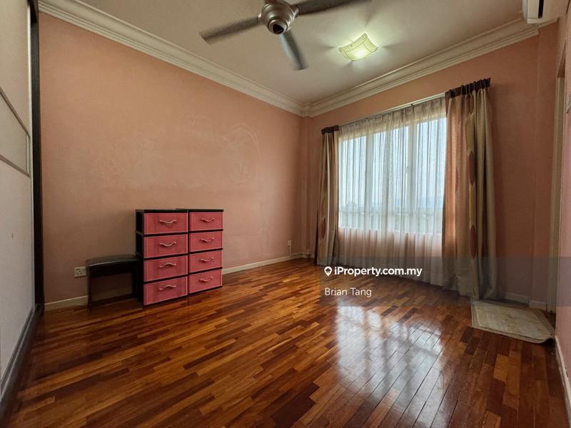 For Sale - Paradesa Tropica