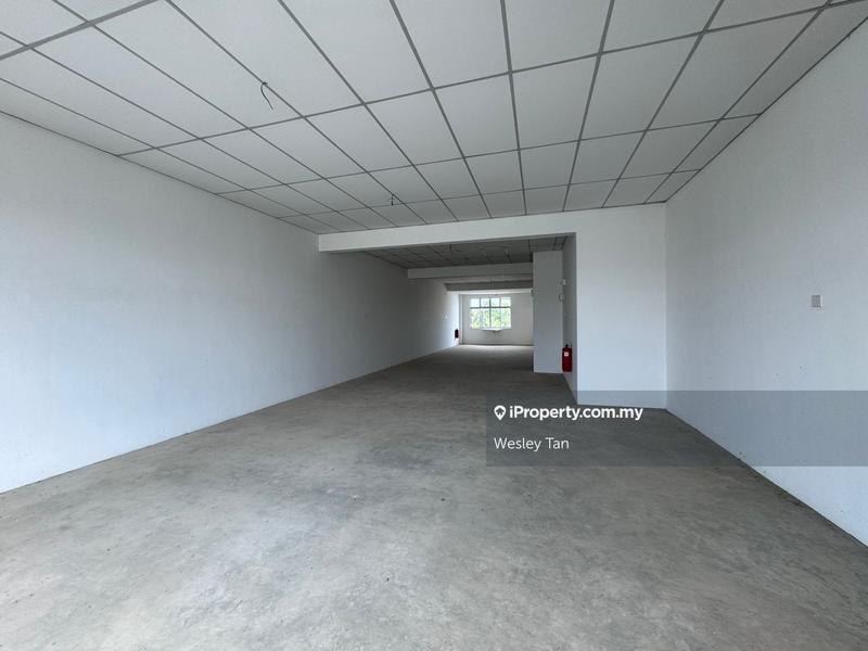 Kedai-Pejabat untuk Dijual di Serom Perdana Tangkak, Tangkak oleh Wesley Tan - iProperty.com.my