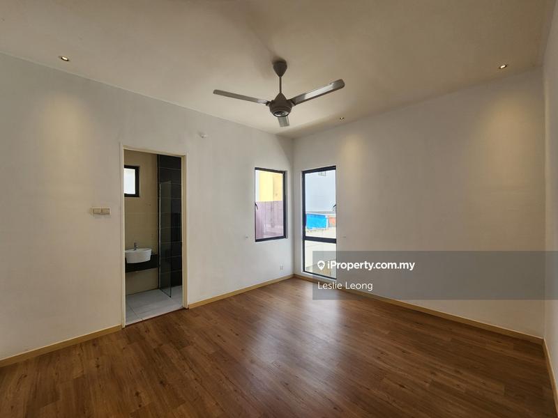 Semi-Detached House for Sale in Taman Anggun 3, Rawang by Leslie Leong - iProperty.com.my