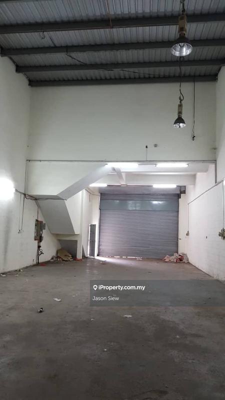 For Sale - 1.5sty light industry factory warehouse desa serdang, balakong, Seri kembangan